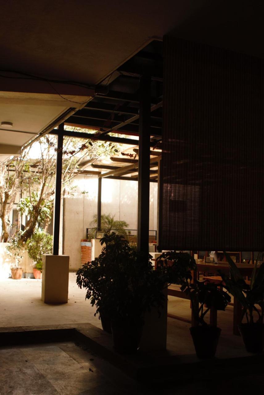 Hostel Milarepa Katmandou Extérieur photo